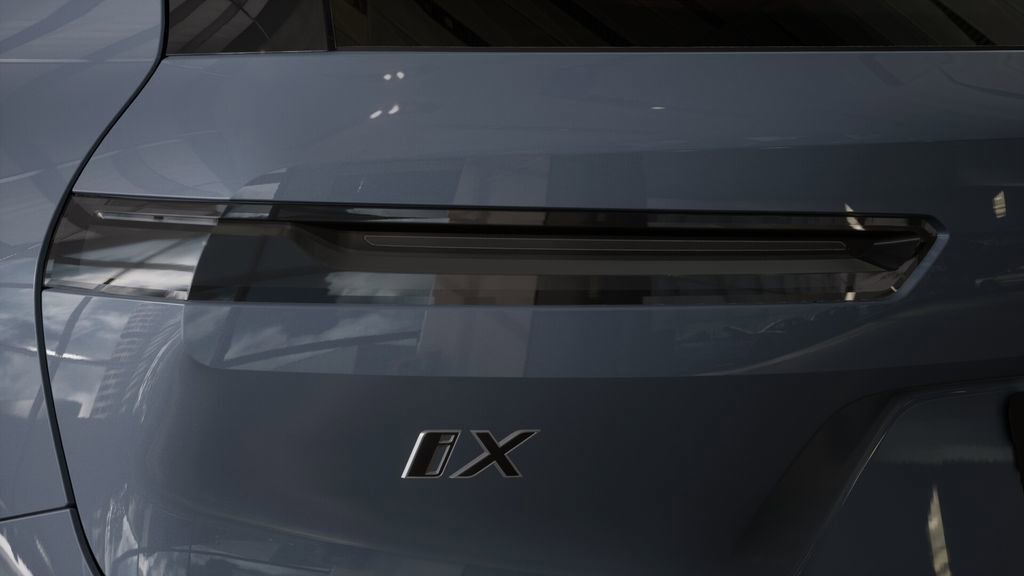 New 2026 BMW iX M70 image 8