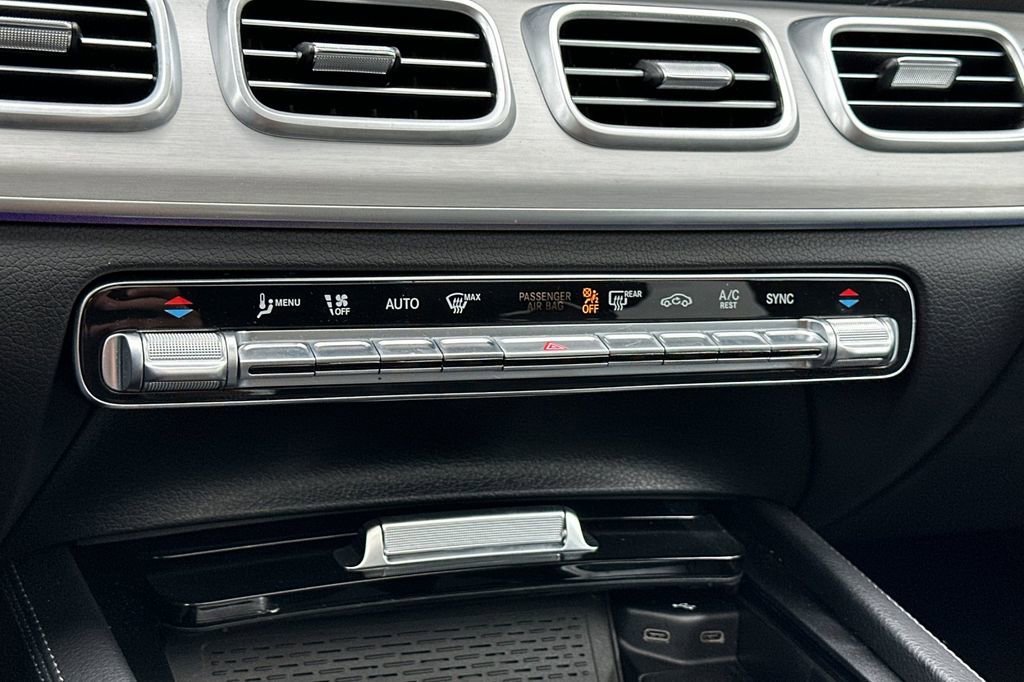 Used 2024 Mercedes-Benz GLS 450 4MATIC image 22