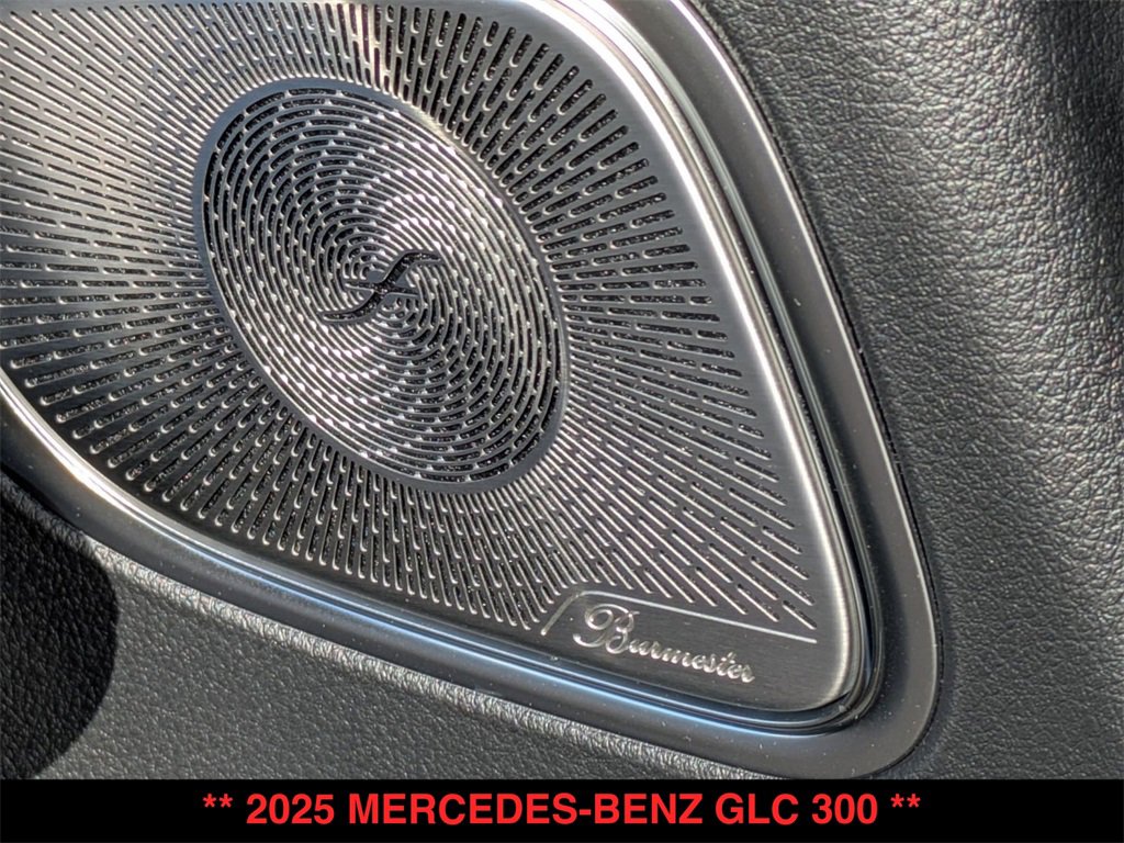 Certified 2025 Mercedes-Benz GLC 300 4MATIC image 25