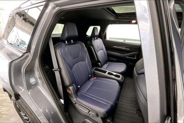 Certified 2026 INFINITI QX60 Sport w/ Dark Cargo Package AWD/4WD image 20