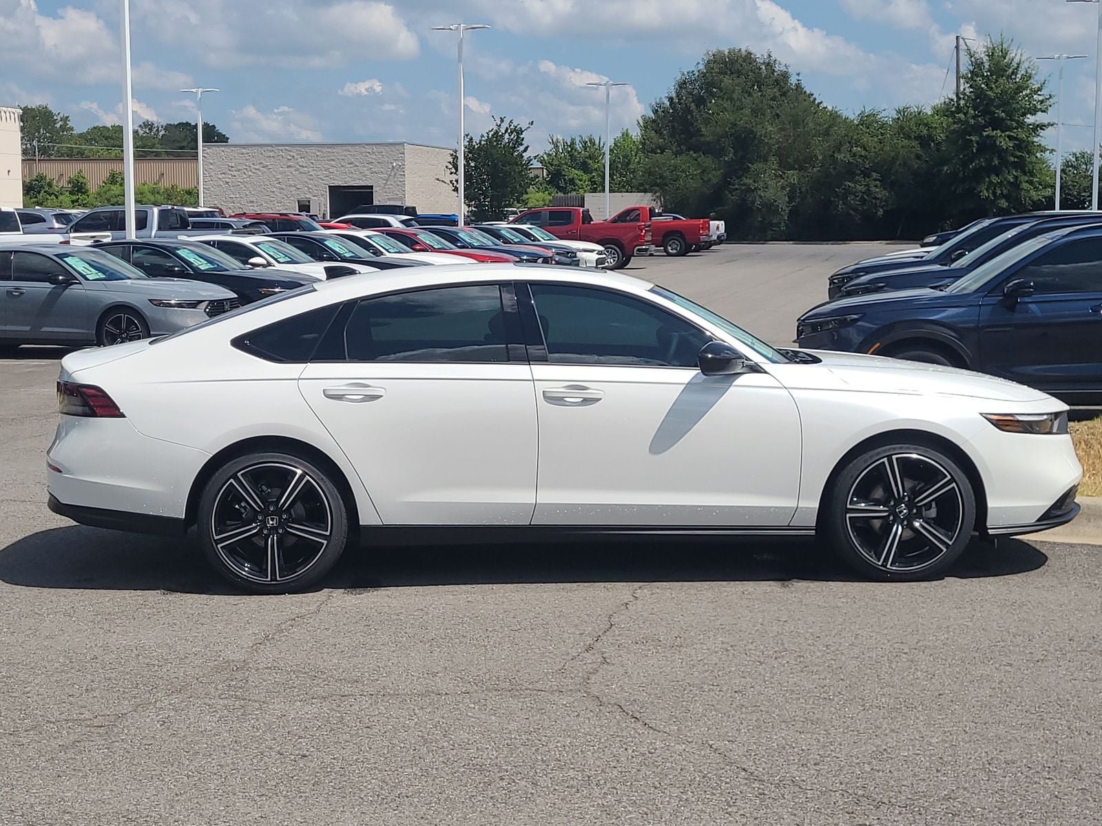 New 2026 Honda Accord SE image 2
