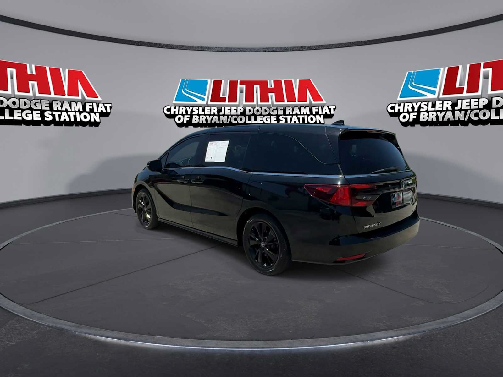 Used 2024 Honda Odyssey Sport image 9