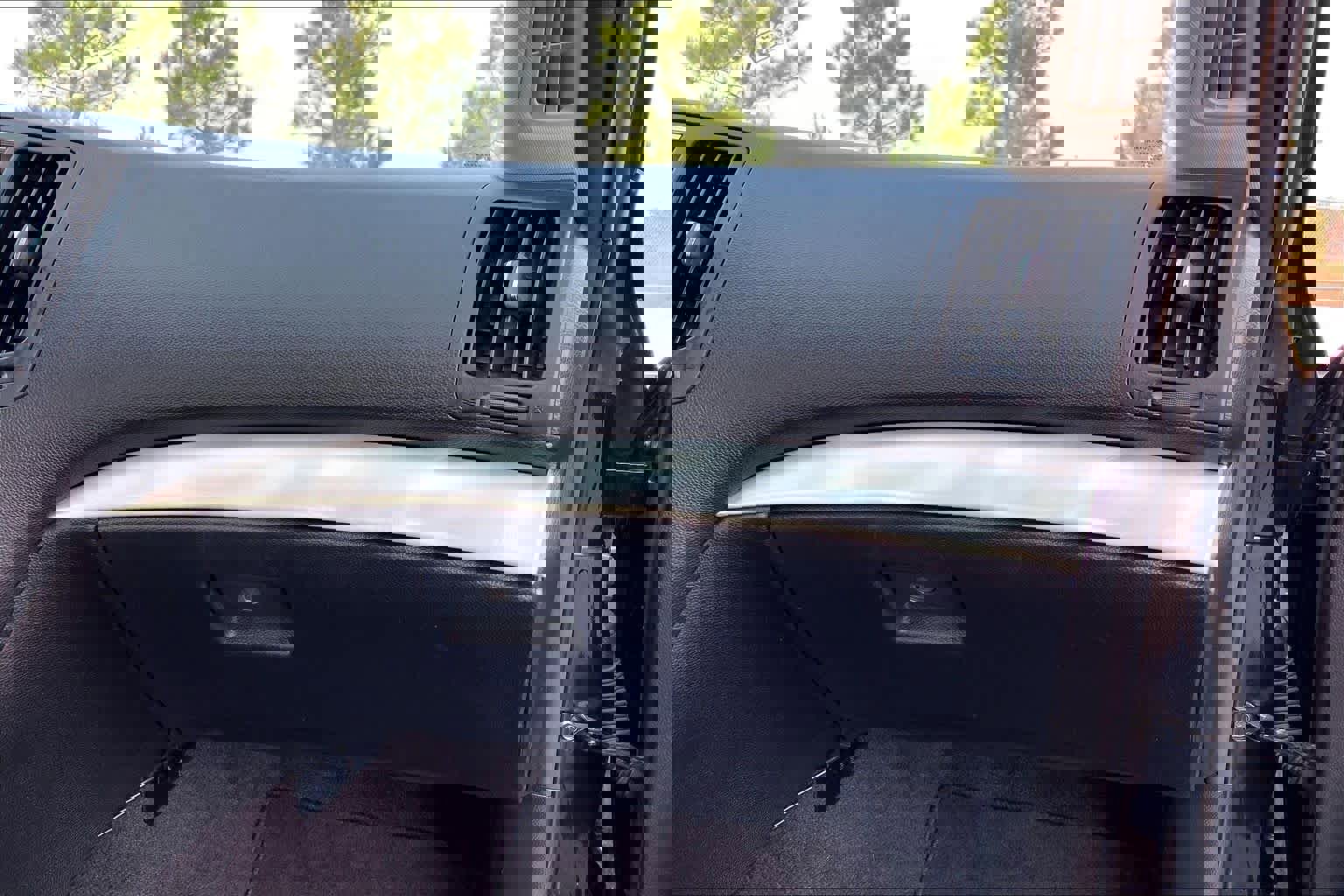 Used 2013 INFINITI G37 IPL image 17