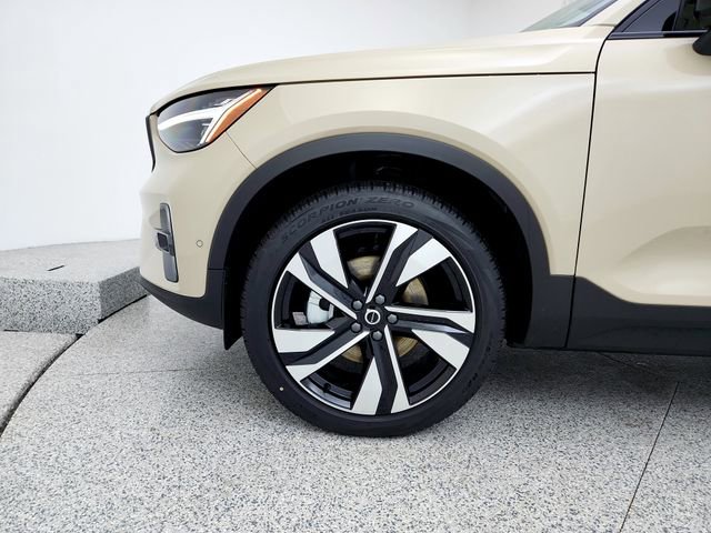 New 2026 Volvo XC40 B5 Ultra w/ Climate Package image 26