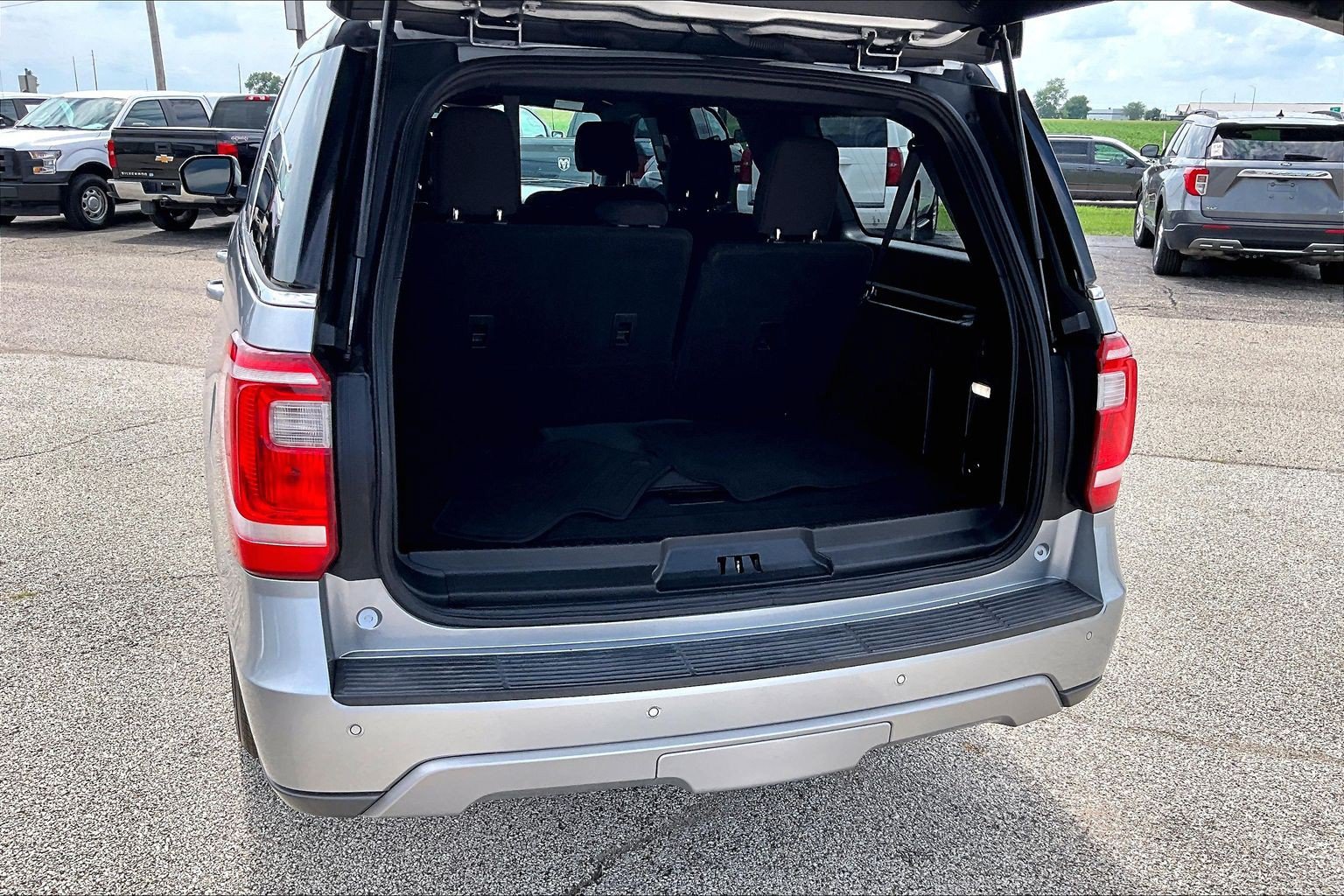 Used 2021 Ford Expedition Max XLT RWD image 20