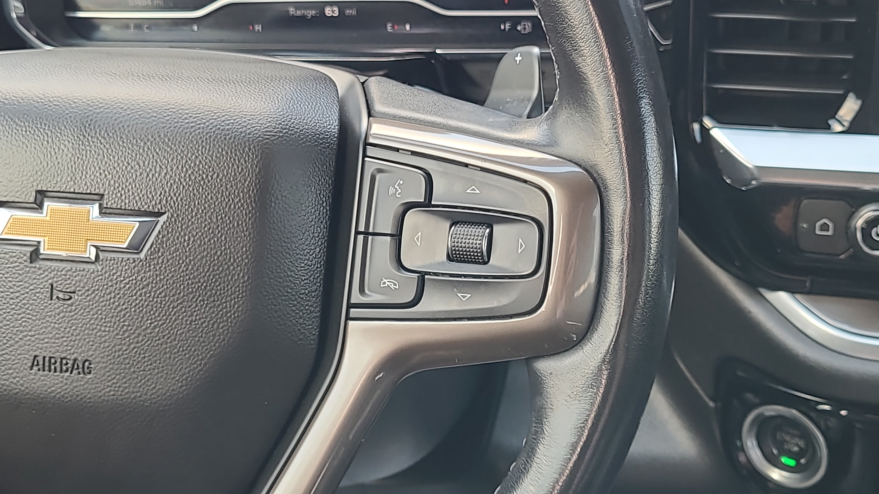 Used 2022 Chevrolet Silverado 1500 High Country w/ High Country Premium Package AWD/4WD image 13