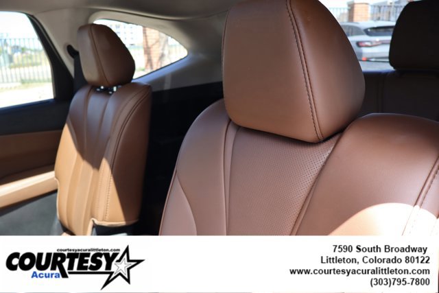 Used 2024 Acura MDX SH-AWD w/ Technology Package image 27