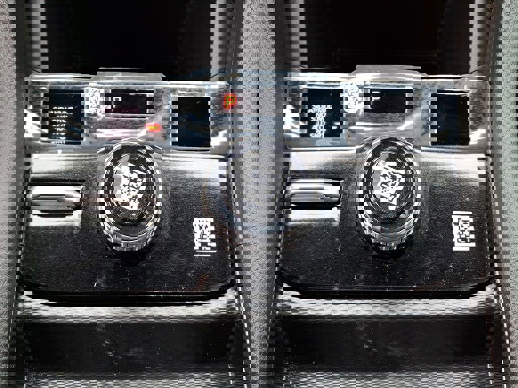 New 2025 Jeep Grand Cherokee Limited w/ Trailer Tow Package image 13