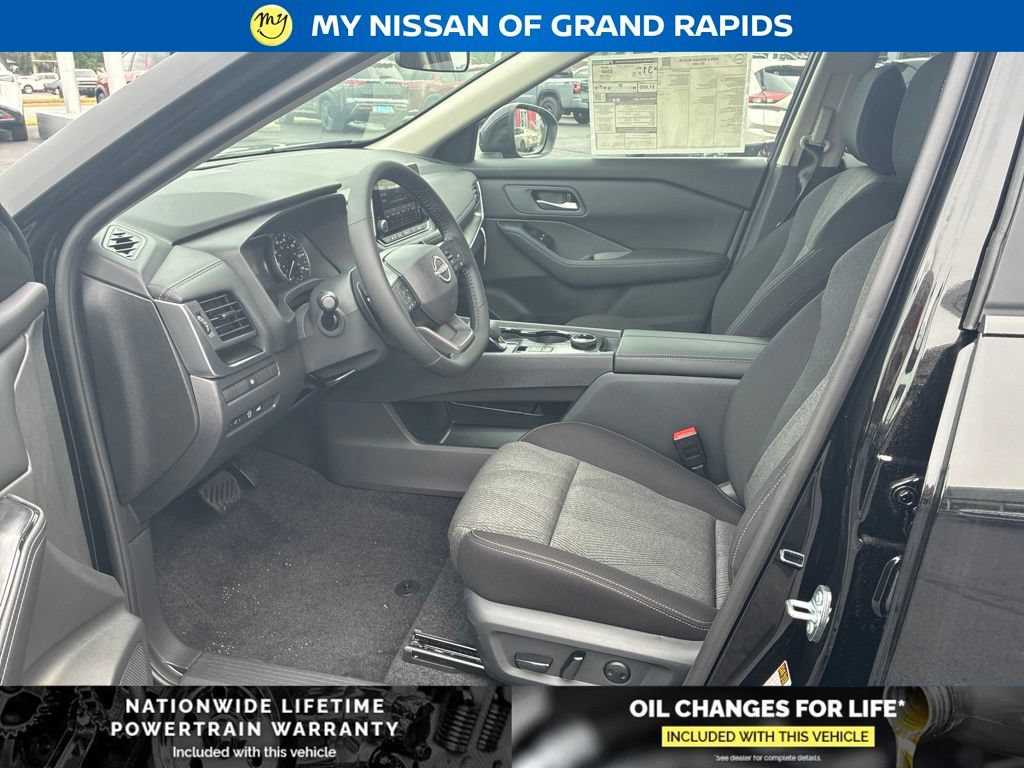 New 2026 Nissan Rogue SV w/ Cold Weather Package AWD/4WD image 11
