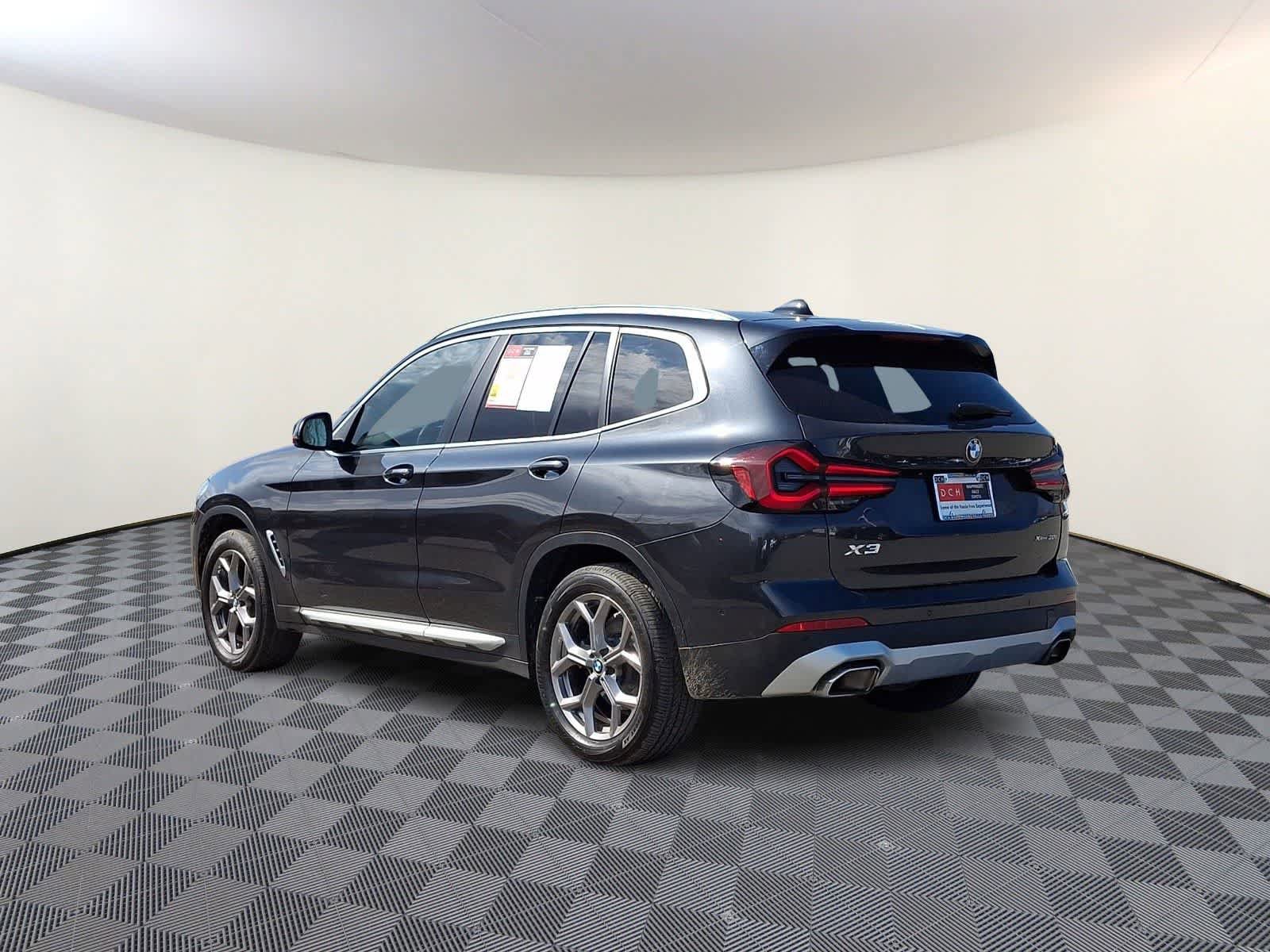 Used 2023 BMW X3 xDrive30i w/ Premium Package AWD/4WD image 7