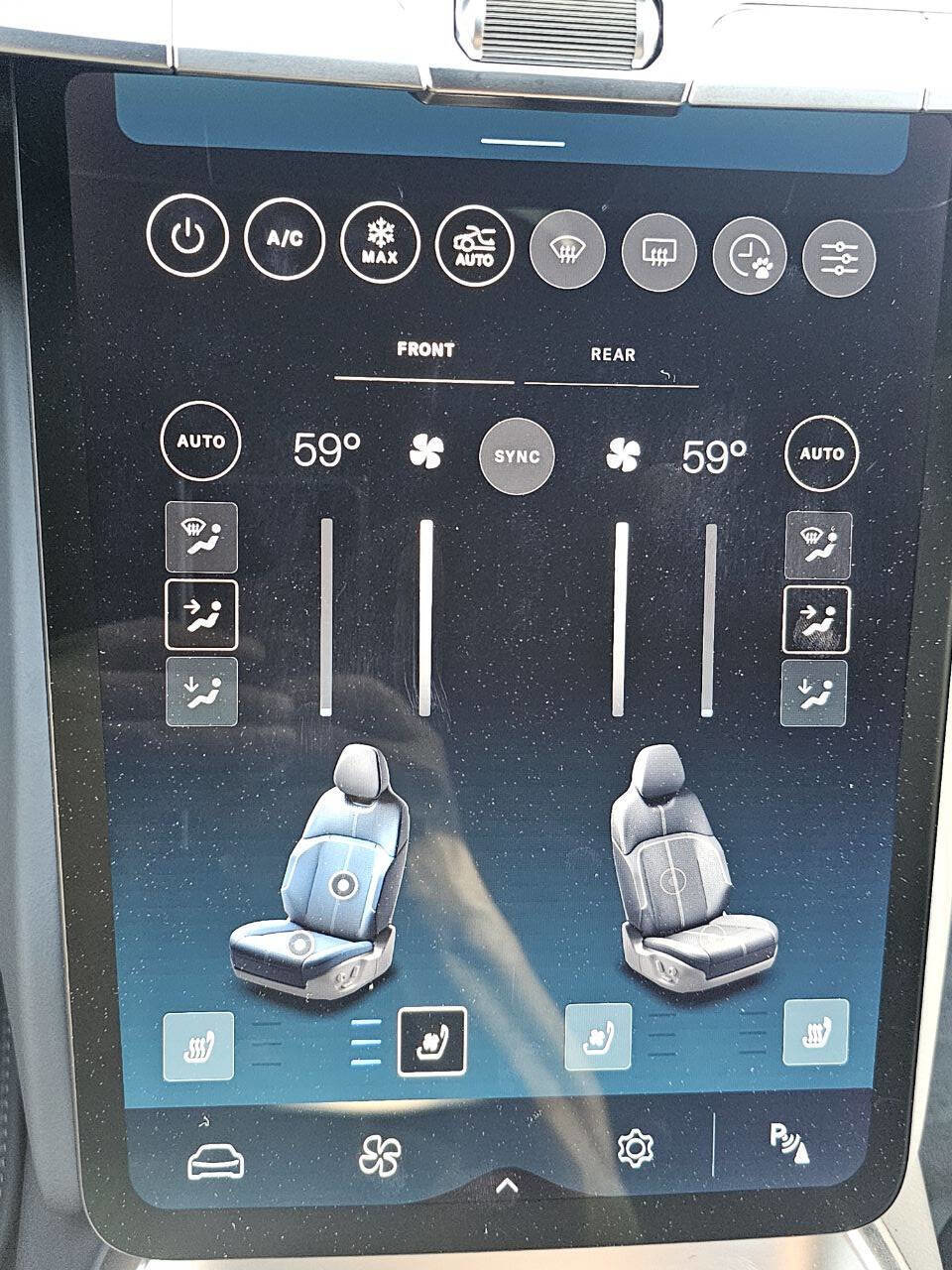 Used 2024 Lucid Air Pure image 31
