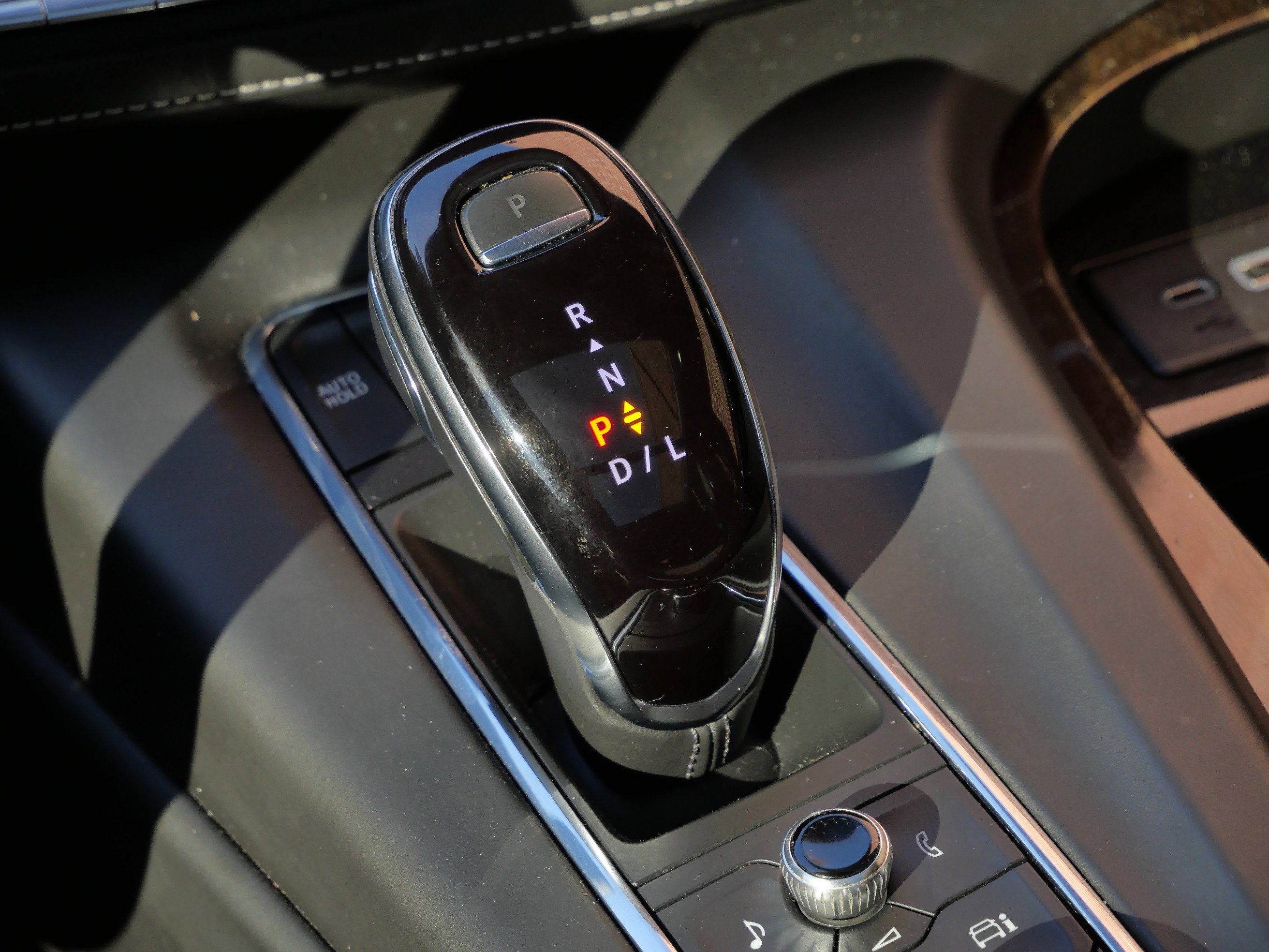 Certified 2021 Cadillac Escalade Sport Platinum image 16