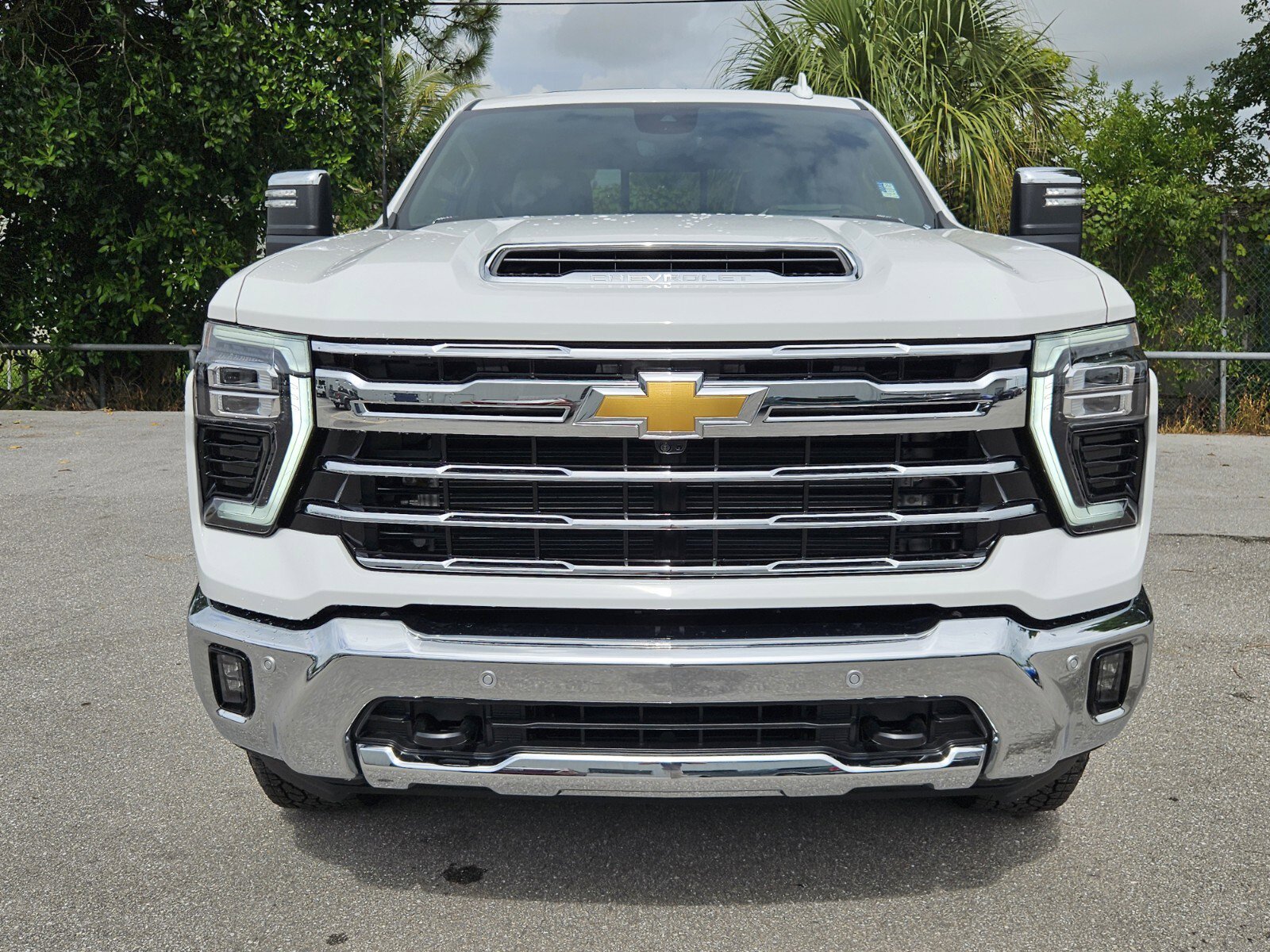 New 2025 Chevrolet Silverado 2500 LTZ w/ LTZ Plus Package image 13