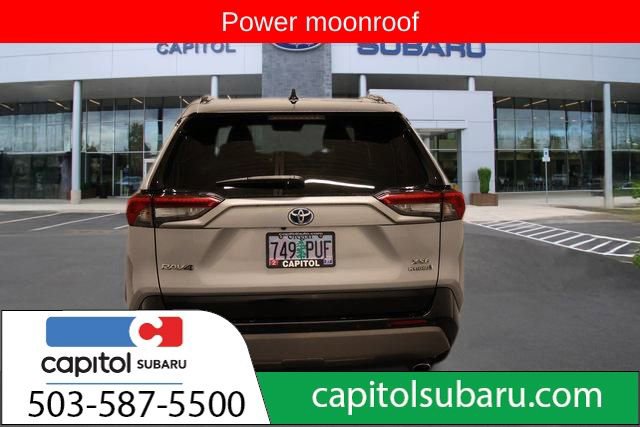 Used 2020 Toyota RAV4 XSE image 8
