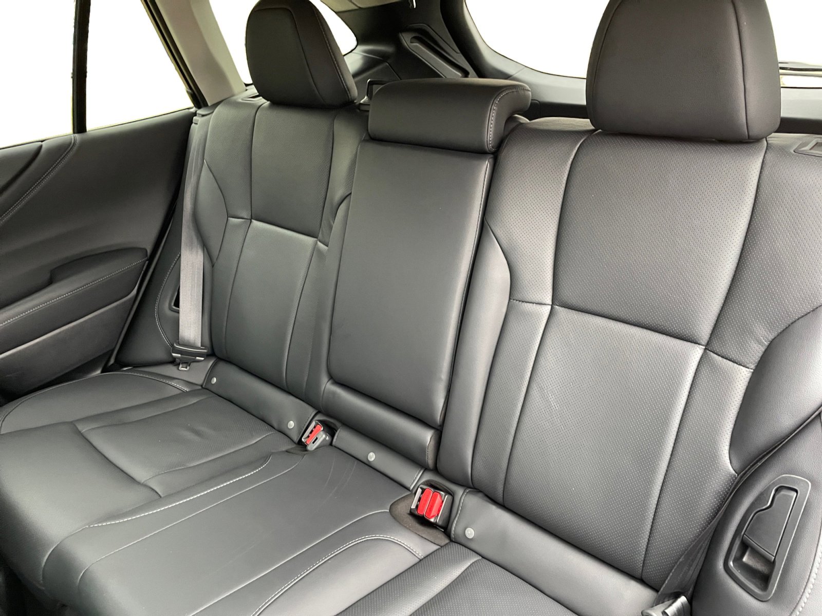 Certified 2025 Subaru Outback Touring XT image 17