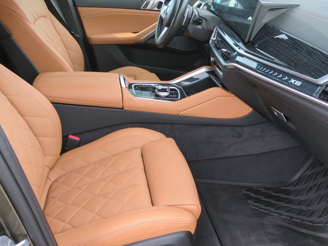 Used 2024 BMW X6 xDrive40i w/ Executive Package AWD/4WD image 22