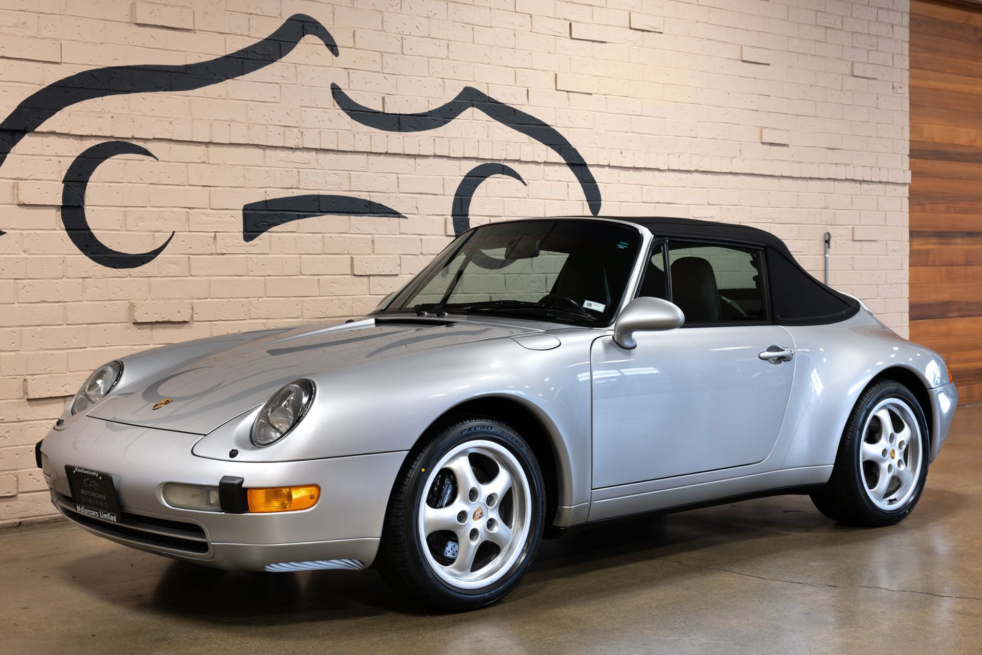 Used 1998 Porsche 911 Carrera RWD image 25