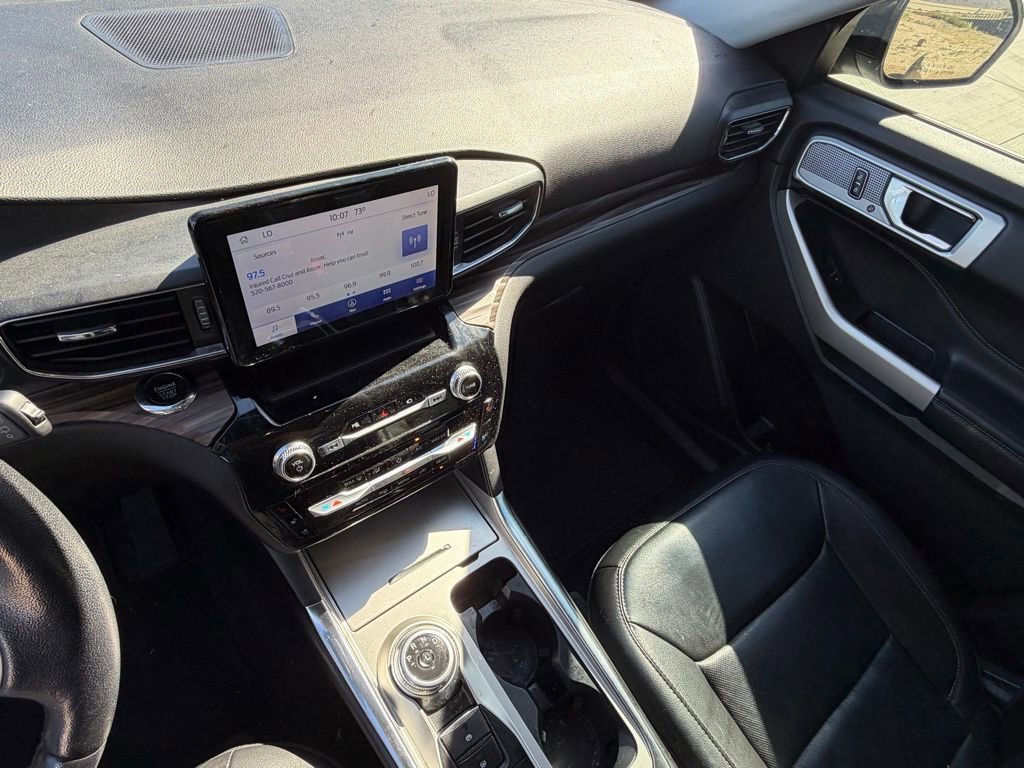 Used 2022 Ford Explorer Limited w/ Equipment Group 301A image 14