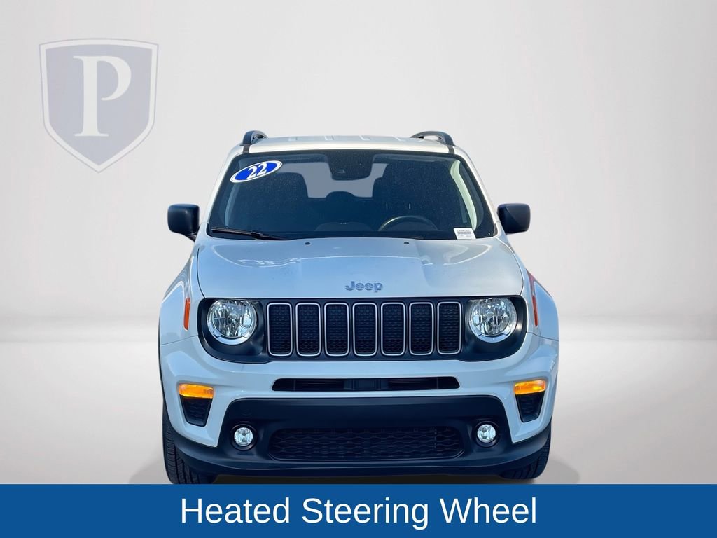 Used 2022 Jeep Renegade Latitude w/ Convenience Group image 3
