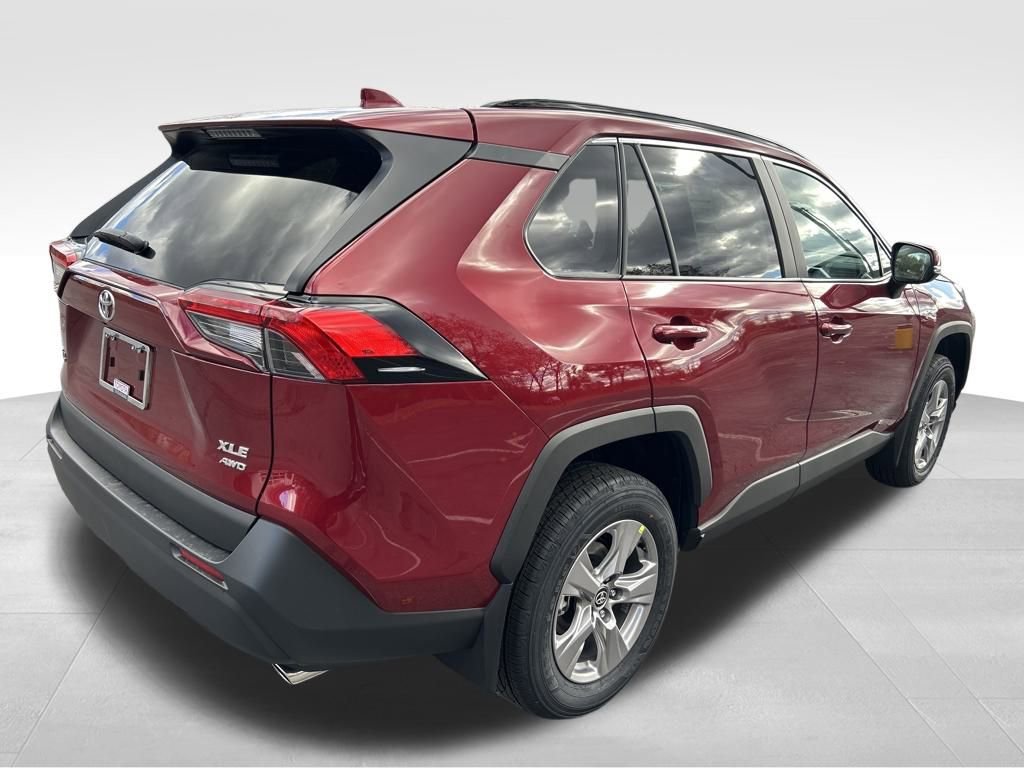 New 2025 Toyota RAV4 XLE image 5