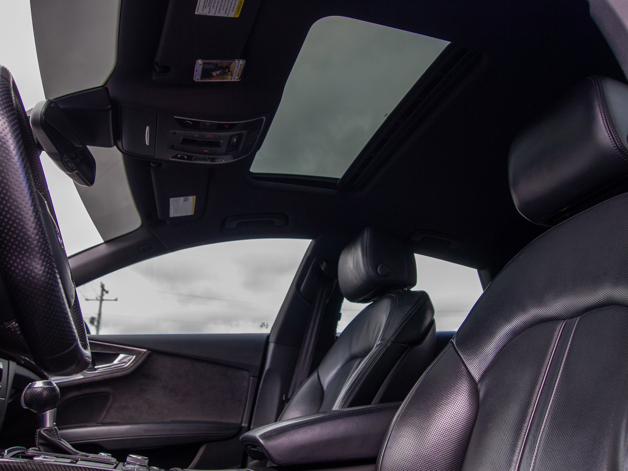 Used 2017 Audi RS 7 Performance w/ Driver Assistance Package image 24