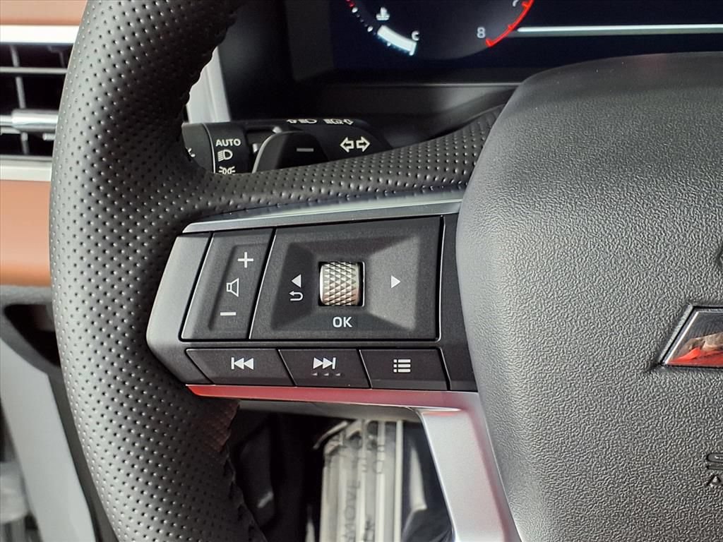 New 2026 Mitsubishi Outlander SEL FWD image 25
