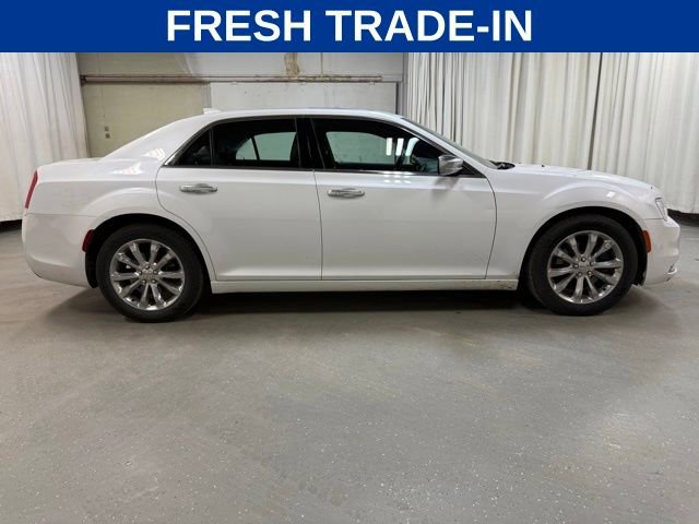 Used 2015 Chrysler 300 C Platinum w/ Harman/Kardon Audio Group AWD/4WD image 3