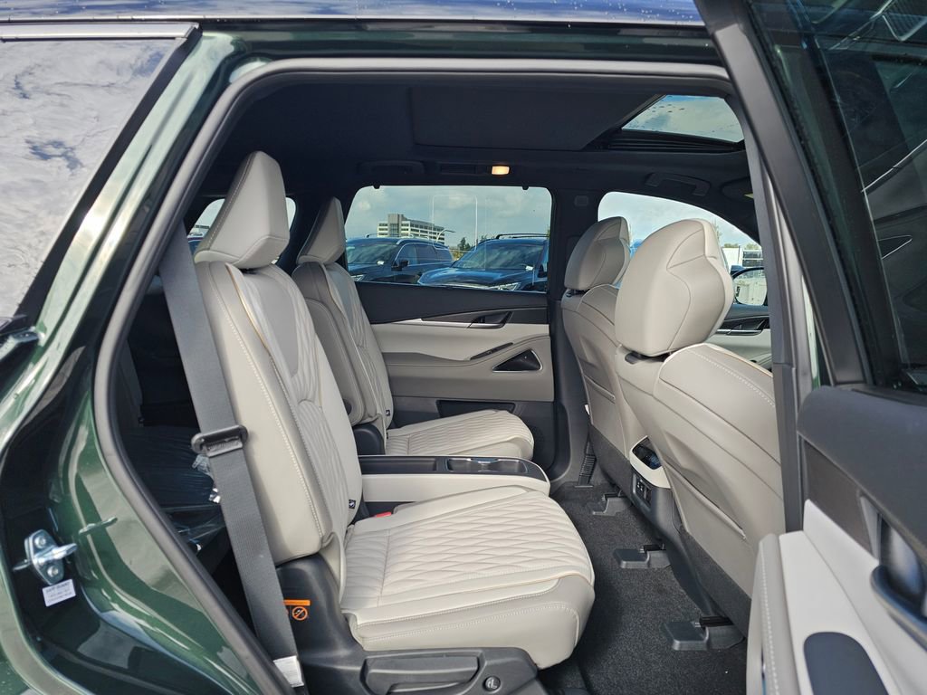 New 2026 INFINITI QX60 Autograph image 13