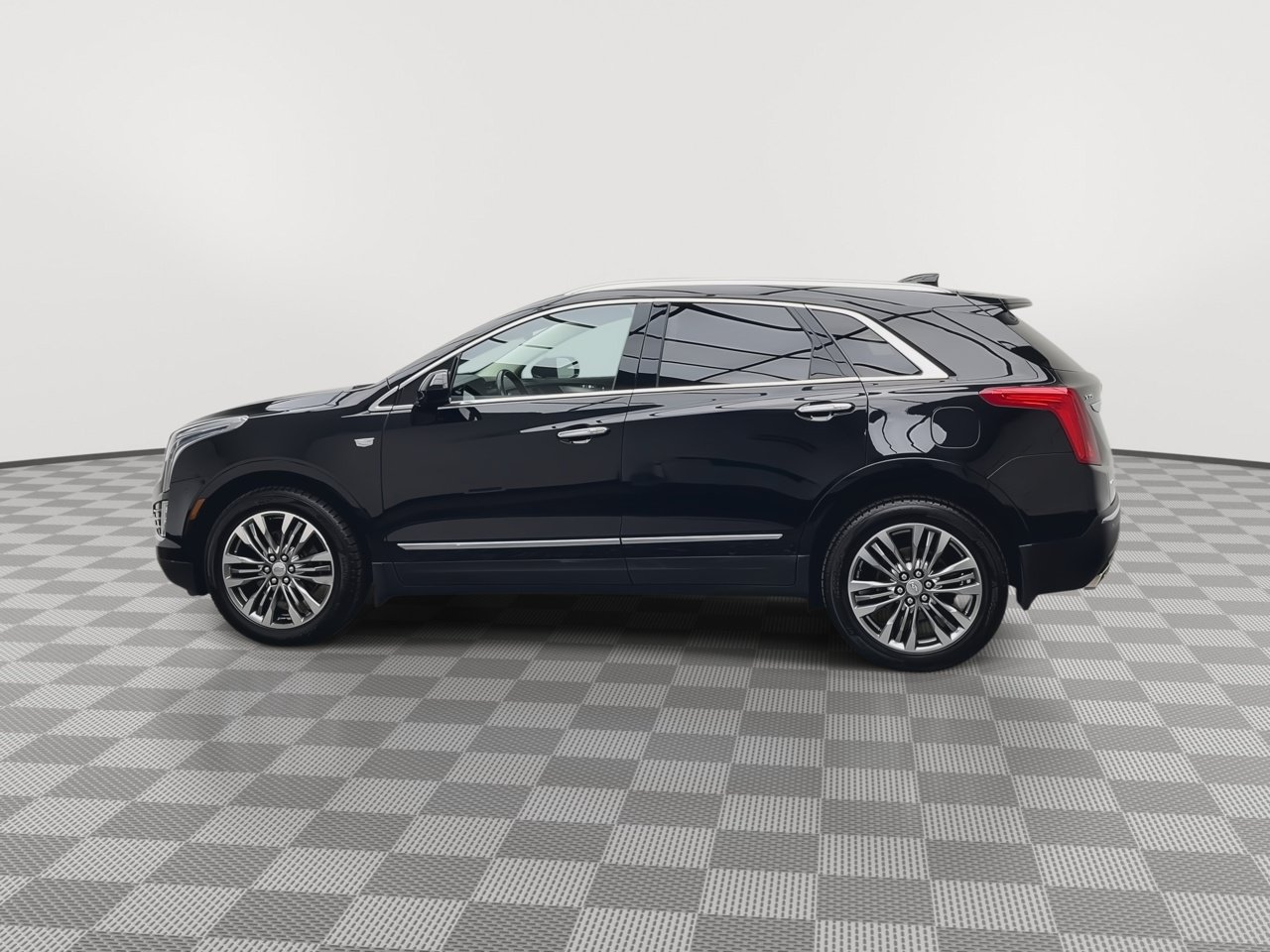 Certified 2018 Cadillac XT5 Premium Luxury AWD/4WD image 42