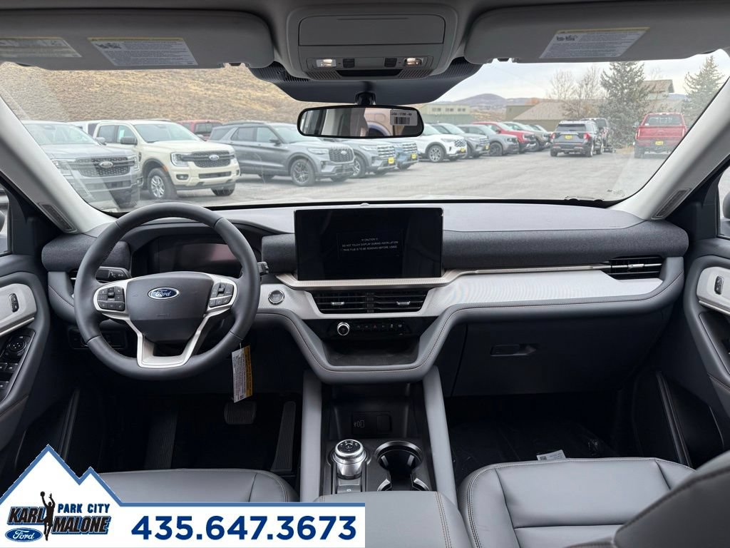 Used 2026 Ford Explorer Active w/ Active Comfort Package AWD/4WD image 16