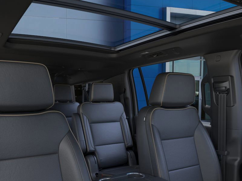 New 2026 Chevrolet Suburban Premier image 48