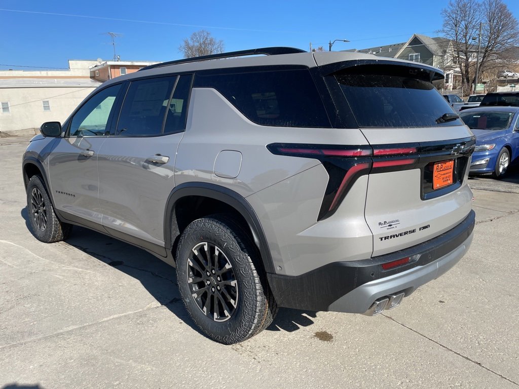 New 2026 Chevrolet Traverse Z71 w/ Enhanced Driving Package image 15