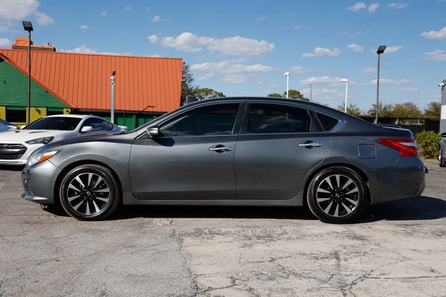 Used 2017 Nissan Altima 2.5 SL image 5