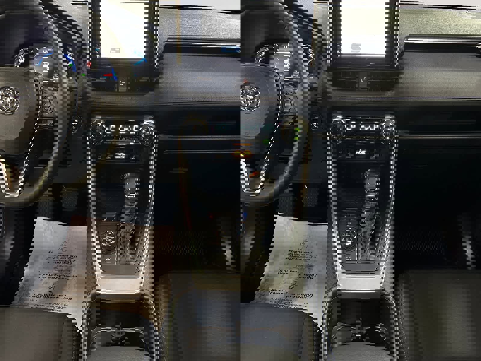 Used 2025 Toyota RAV4 SE image 20