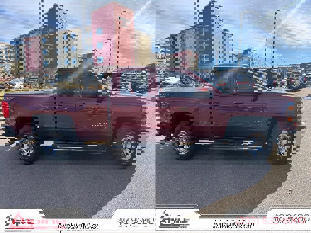 Used 2014 Chevrolet Silverado 1500 LT w/ LT Convenience Package image 2