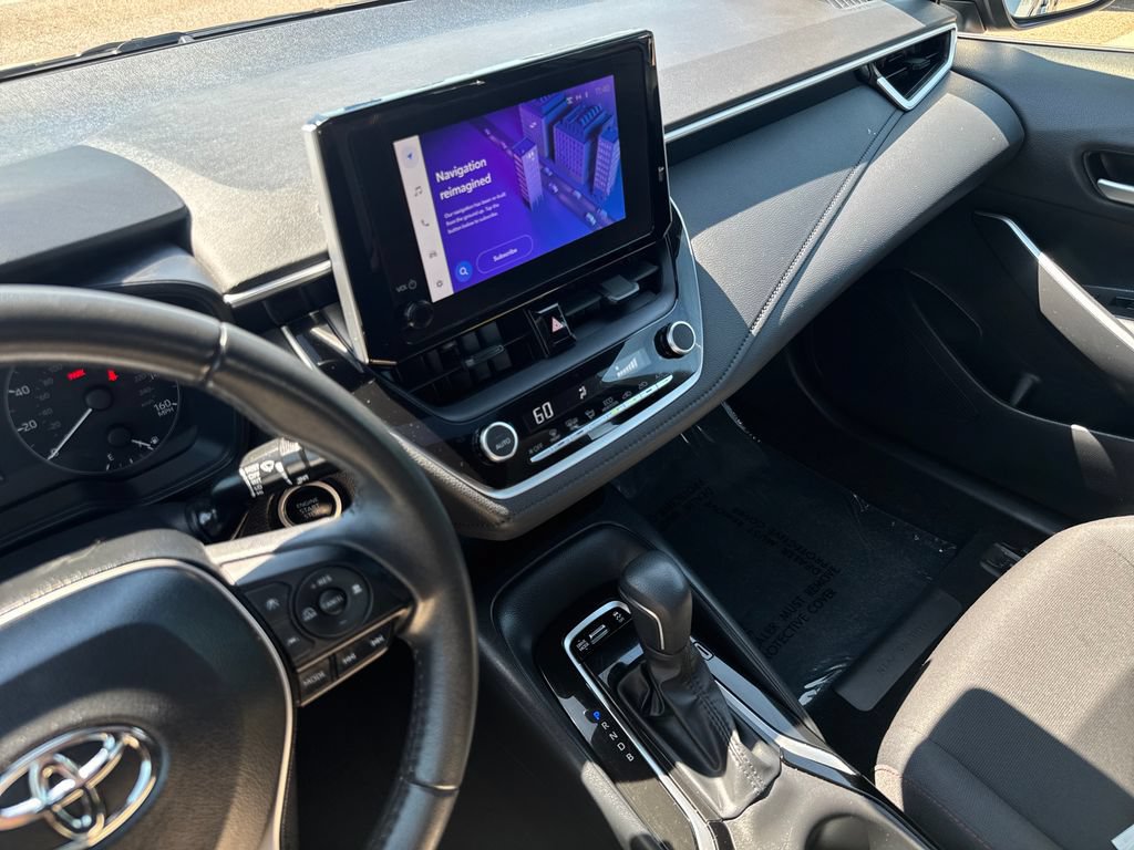 Used 2023 Toyota Corolla SE w/ SE Premium Package FWD image 21
