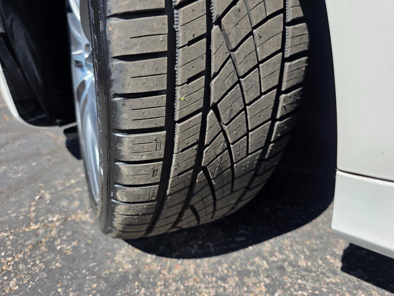 Used 2019 Mercedes-Benz SL 450 w/ Premium Package image 34