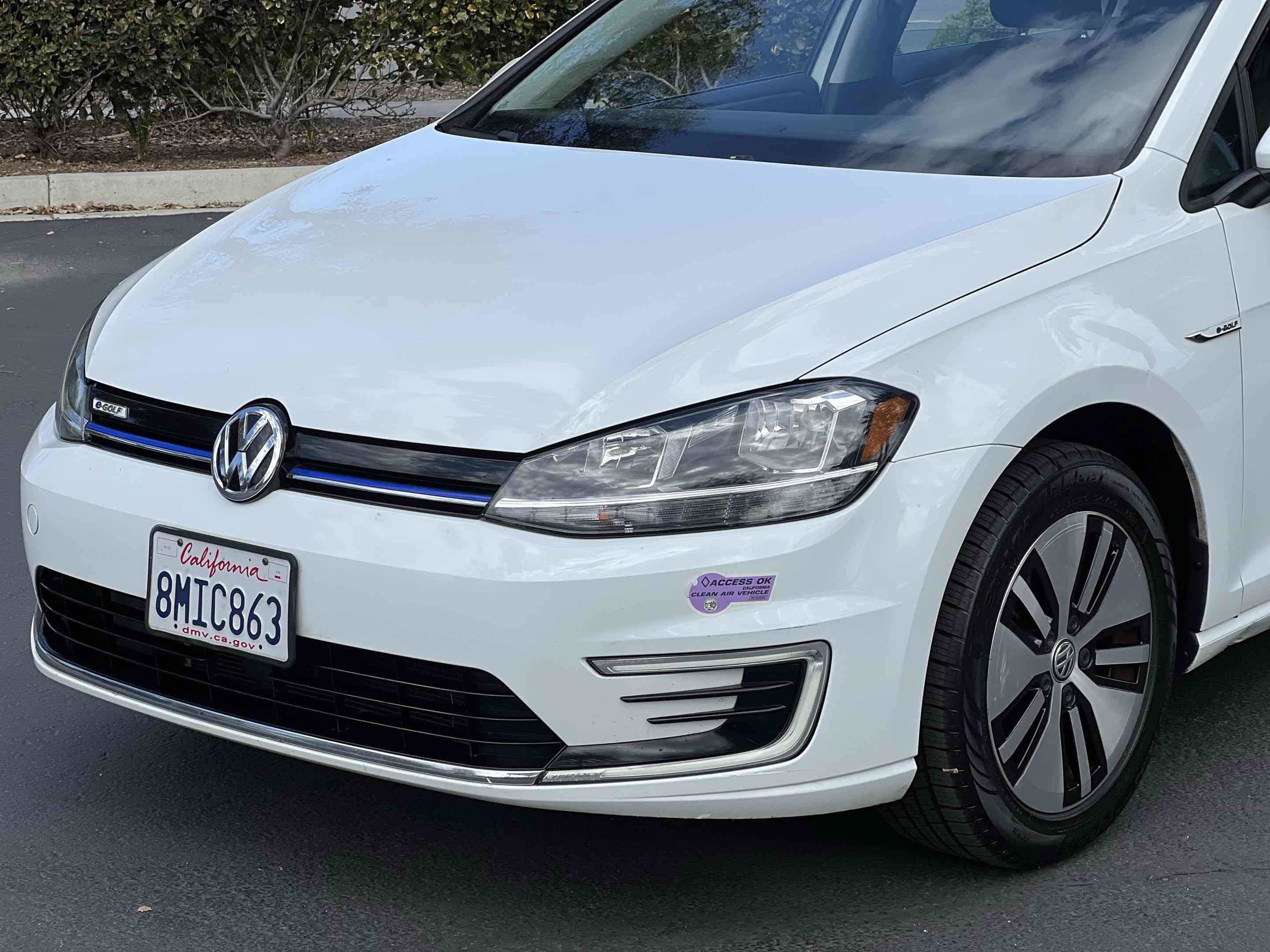 Used 2019 Volkswagen e-Golf SE w/ Driver Assistance Package image 56