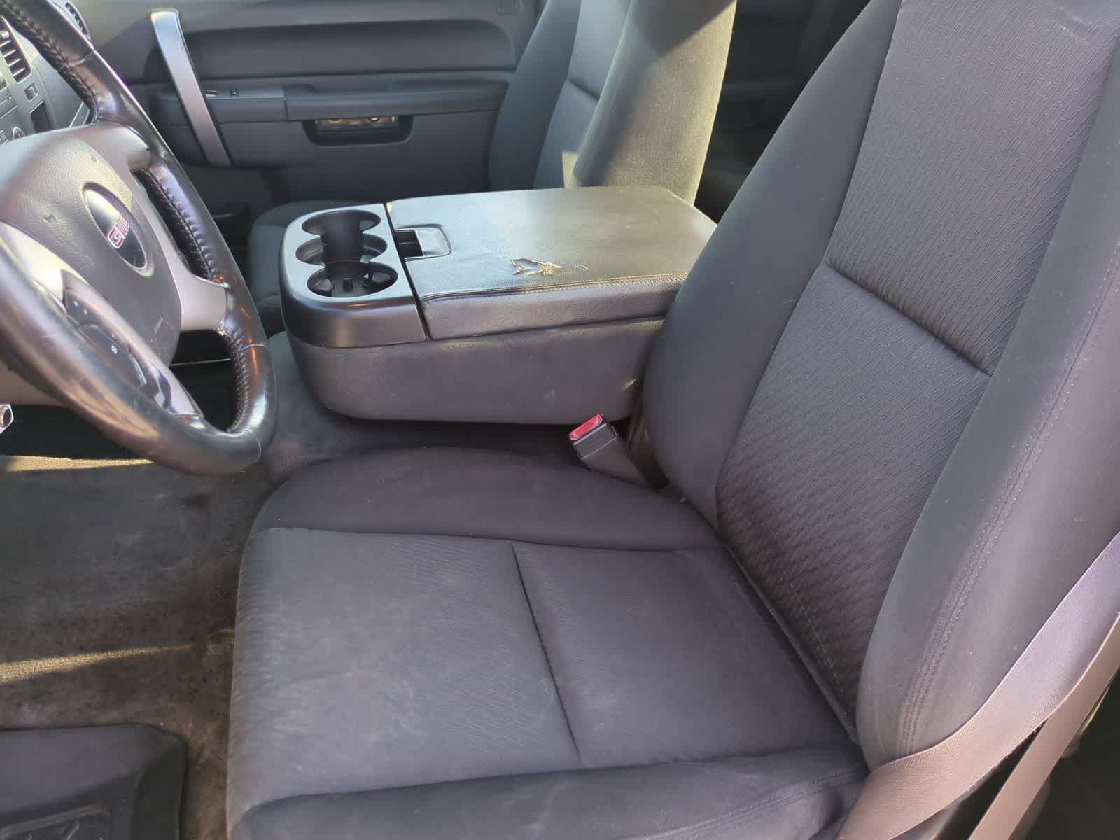 Used 2013 GMC Sierra 2500 SLE w/ SLE Preferred Package AWD/4WD image 16