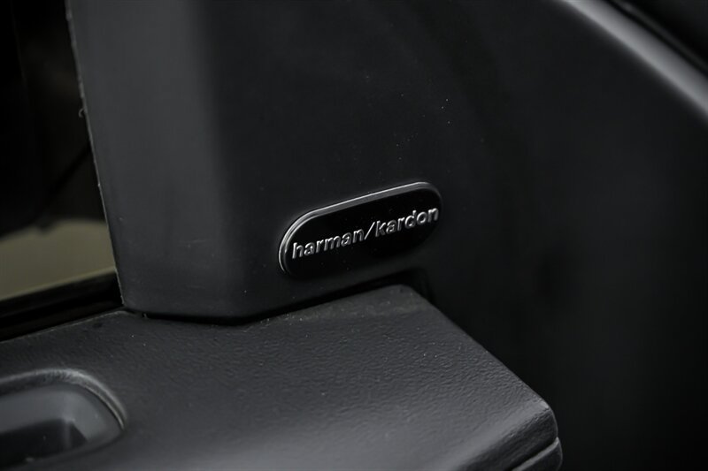 Used 2022 Dodge Charger SRT Hellcat w/ Harman/Kardon Audio Group RWD image 15