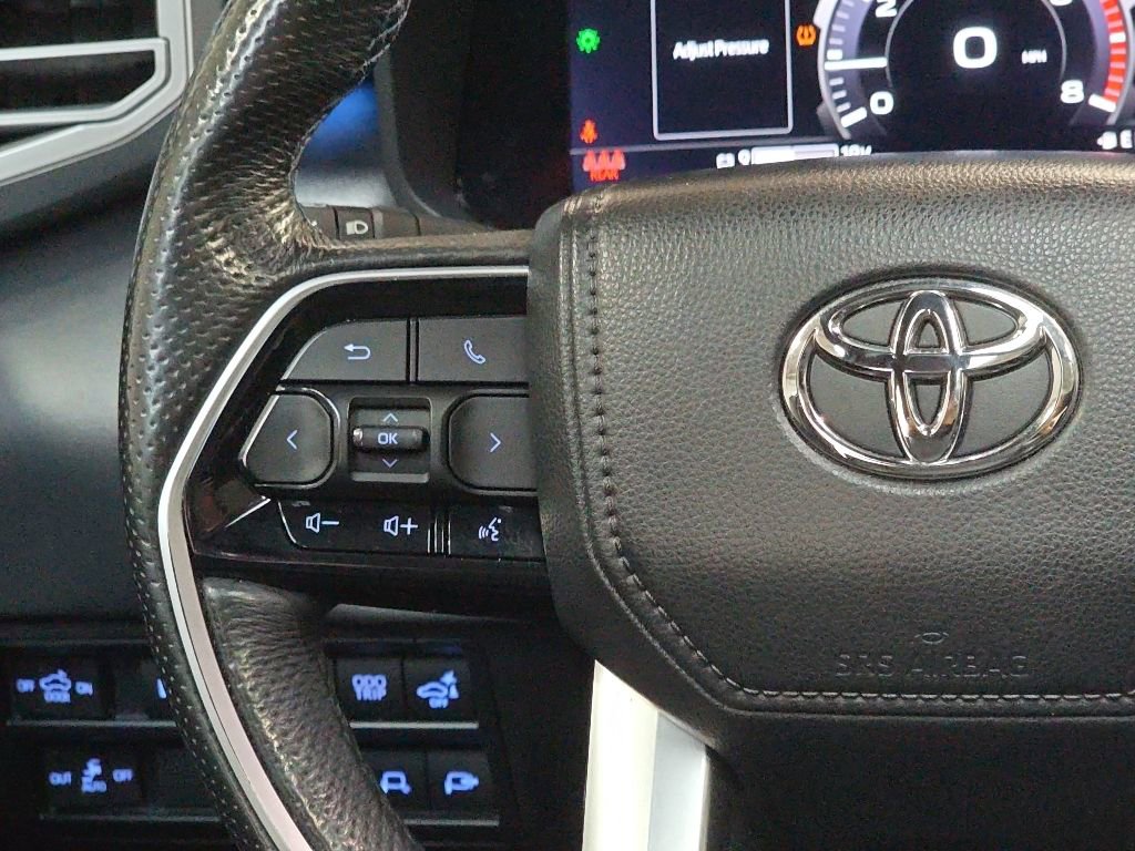Used 2024 Toyota Tundra Platinum AWD/4WD image 17