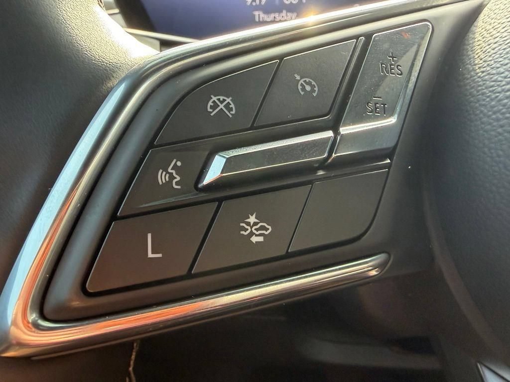 Used 2025 Buick Enclave Sport Touring FWD image 15