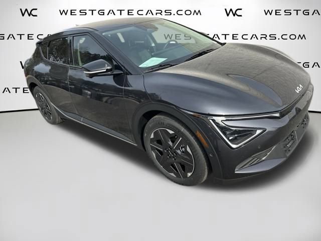 New 2025 Kia EV6 Light w/ Light LR Technology Package image 19