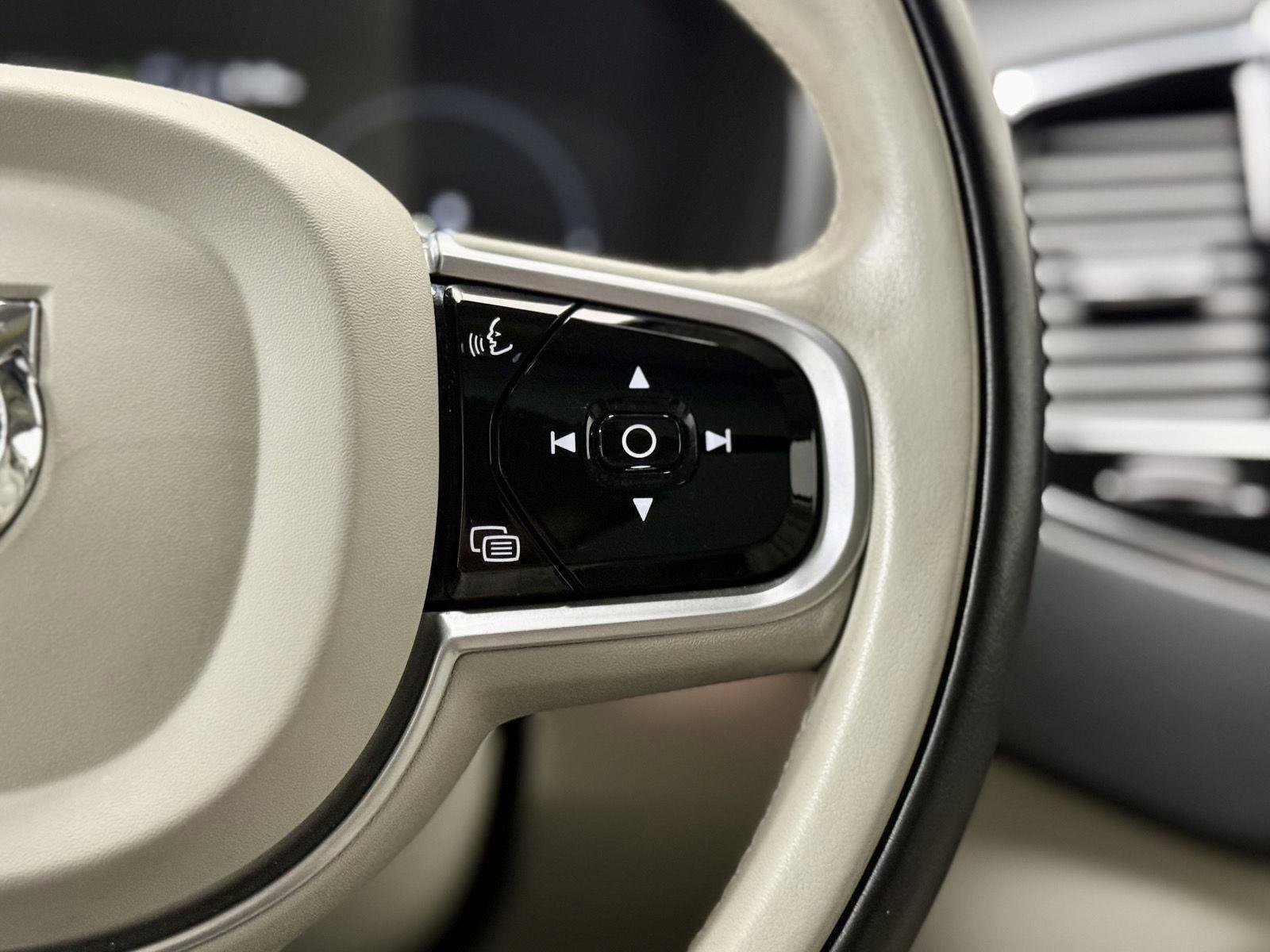 Used 2020 Volvo XC90 T8 Inscription w/ Protection Package Premier image 20