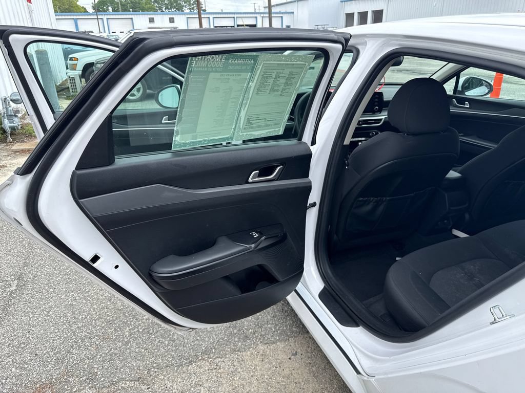 Used 2023 Kia K5 LXS FWD image 11