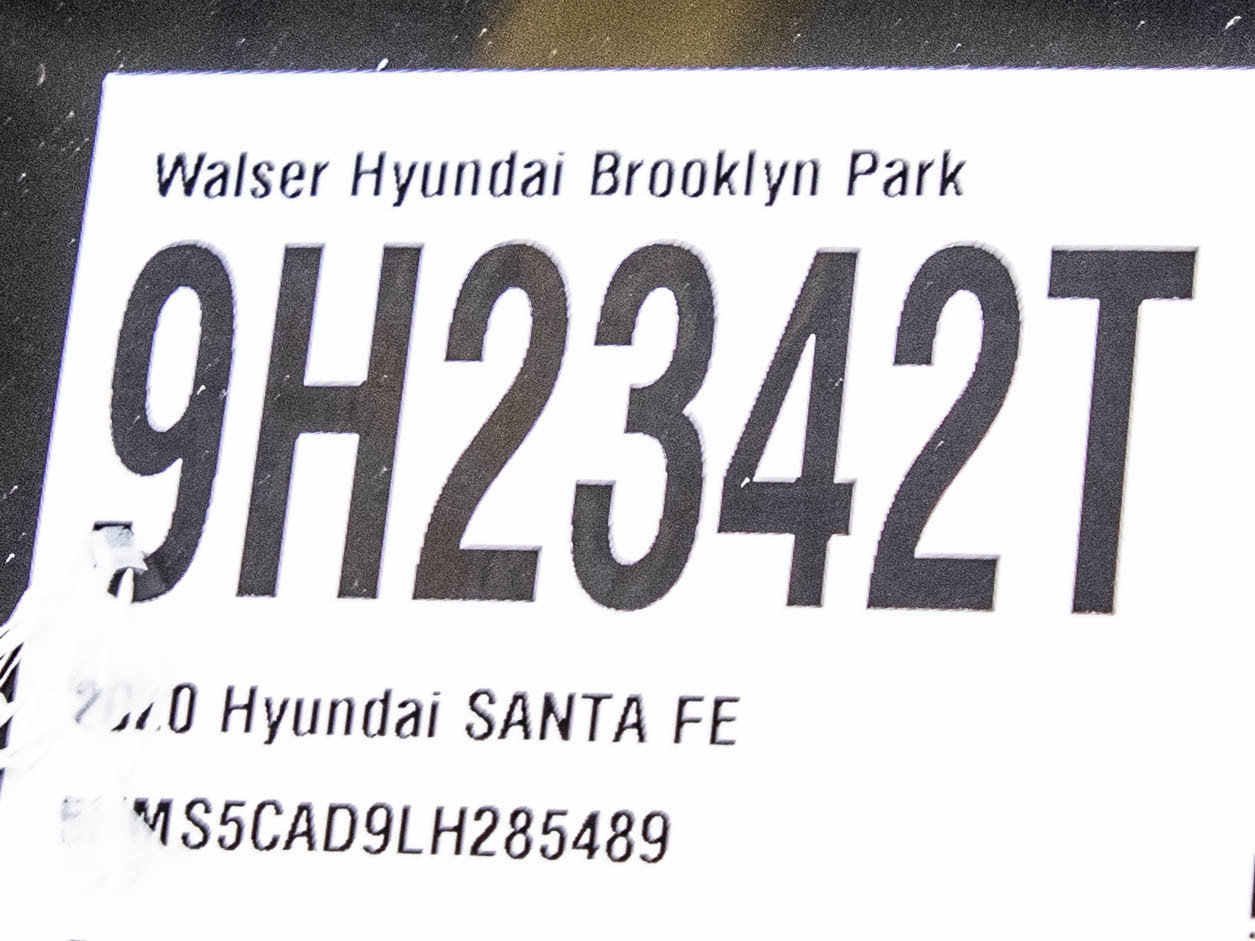 Used 2020 Hyundai Santa Fe Limited AWD/4WD image 33