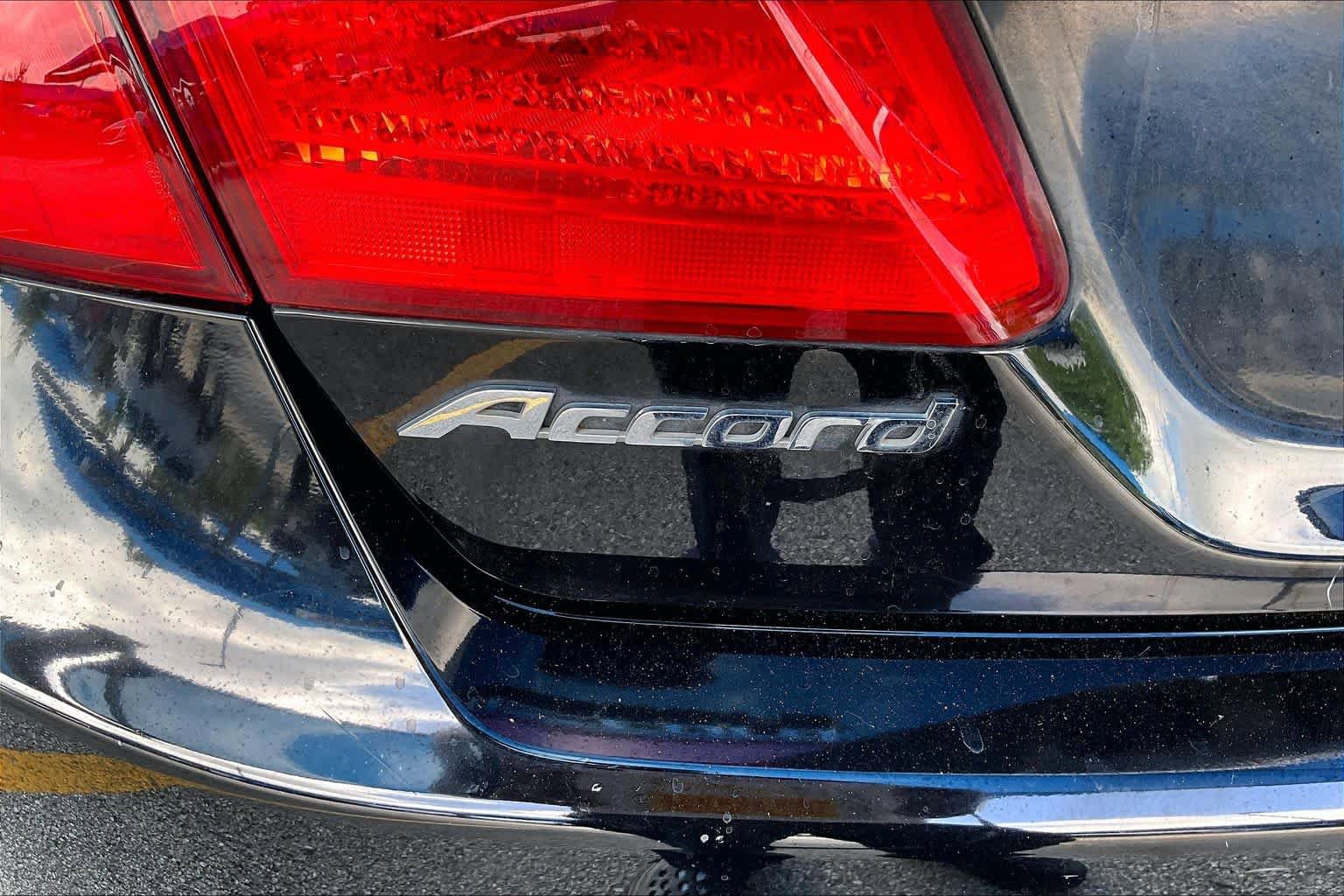 Used 2015 Honda Accord EX image 10