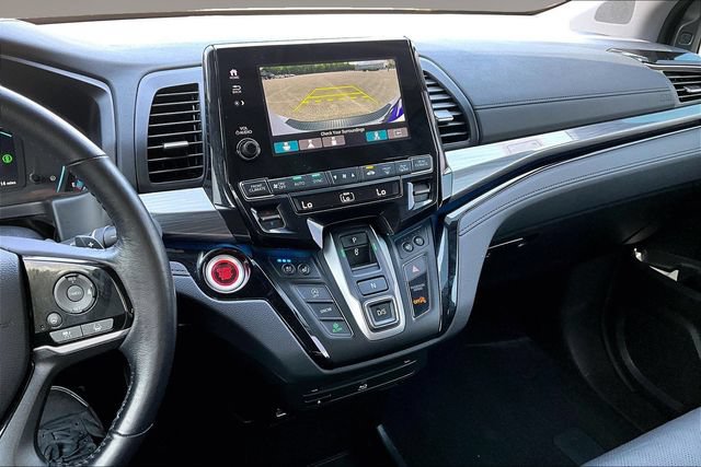 Used 2024 Honda Odyssey Elite image 14