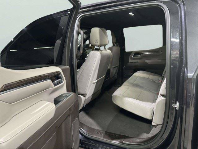 Used 2024 Chevrolet Silverado 1500 LT AWD/4WD image 31