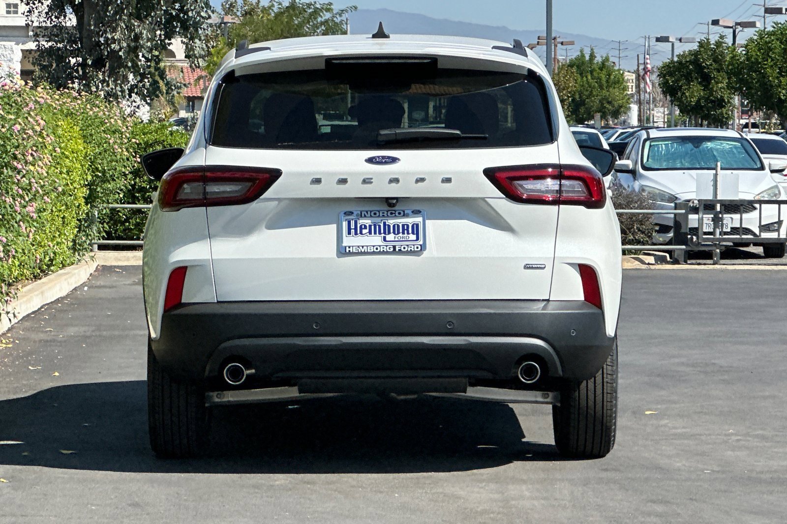 New 2025 Ford Escape ST-Line w/ Equipment Group 301A image 5